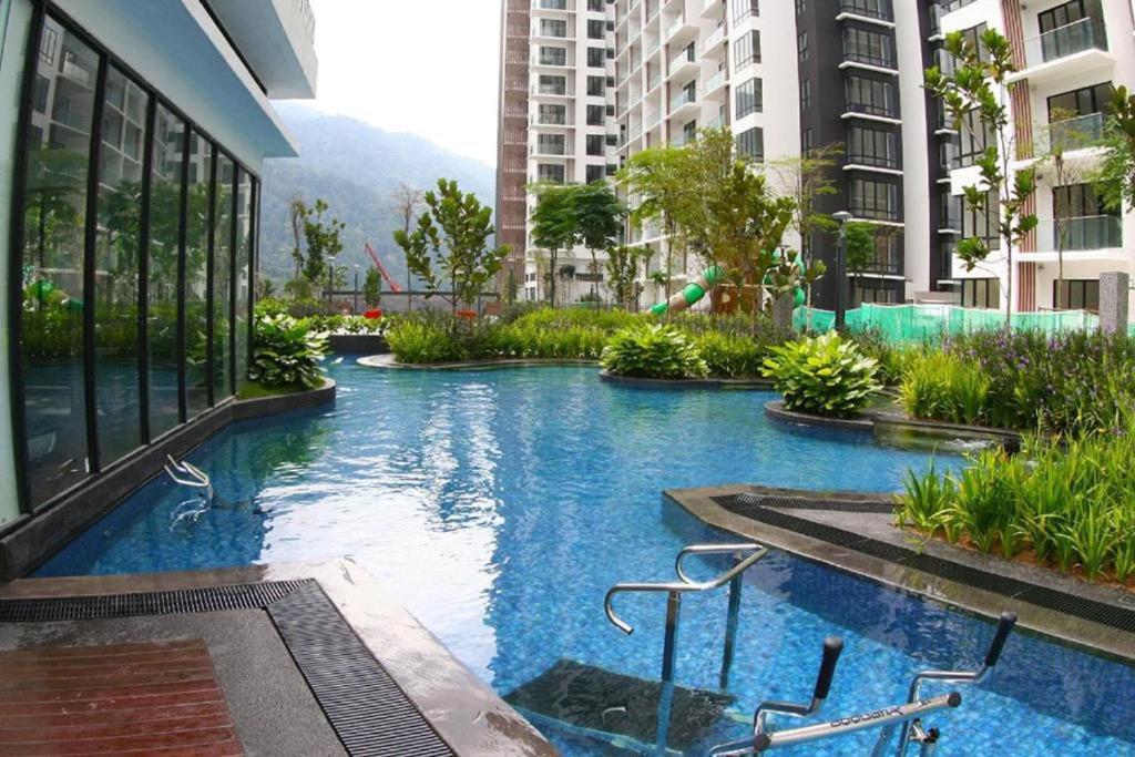 Selesa Midhills Apartment *